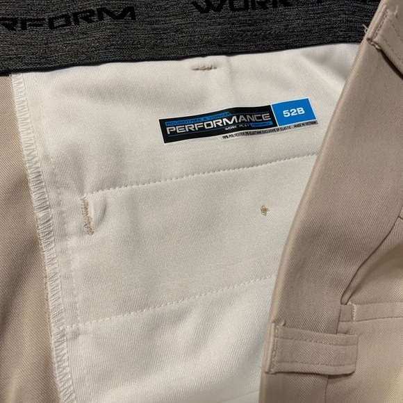 Round tree & Yorke men’s performance golf shorts size 52B stone - Picture 3 of 5